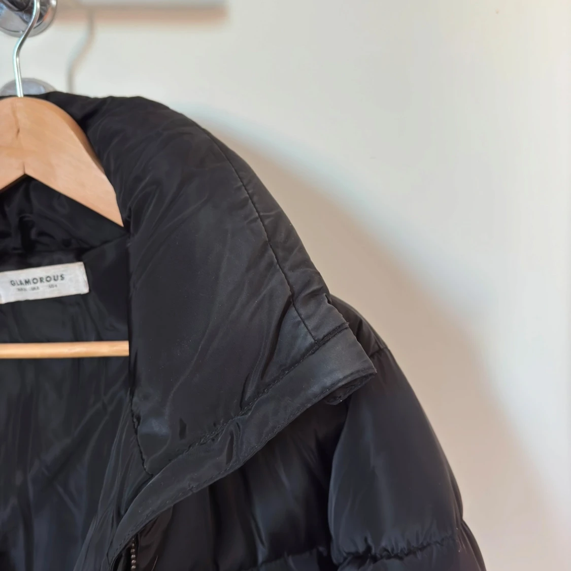 Svart pufferjacka - 91