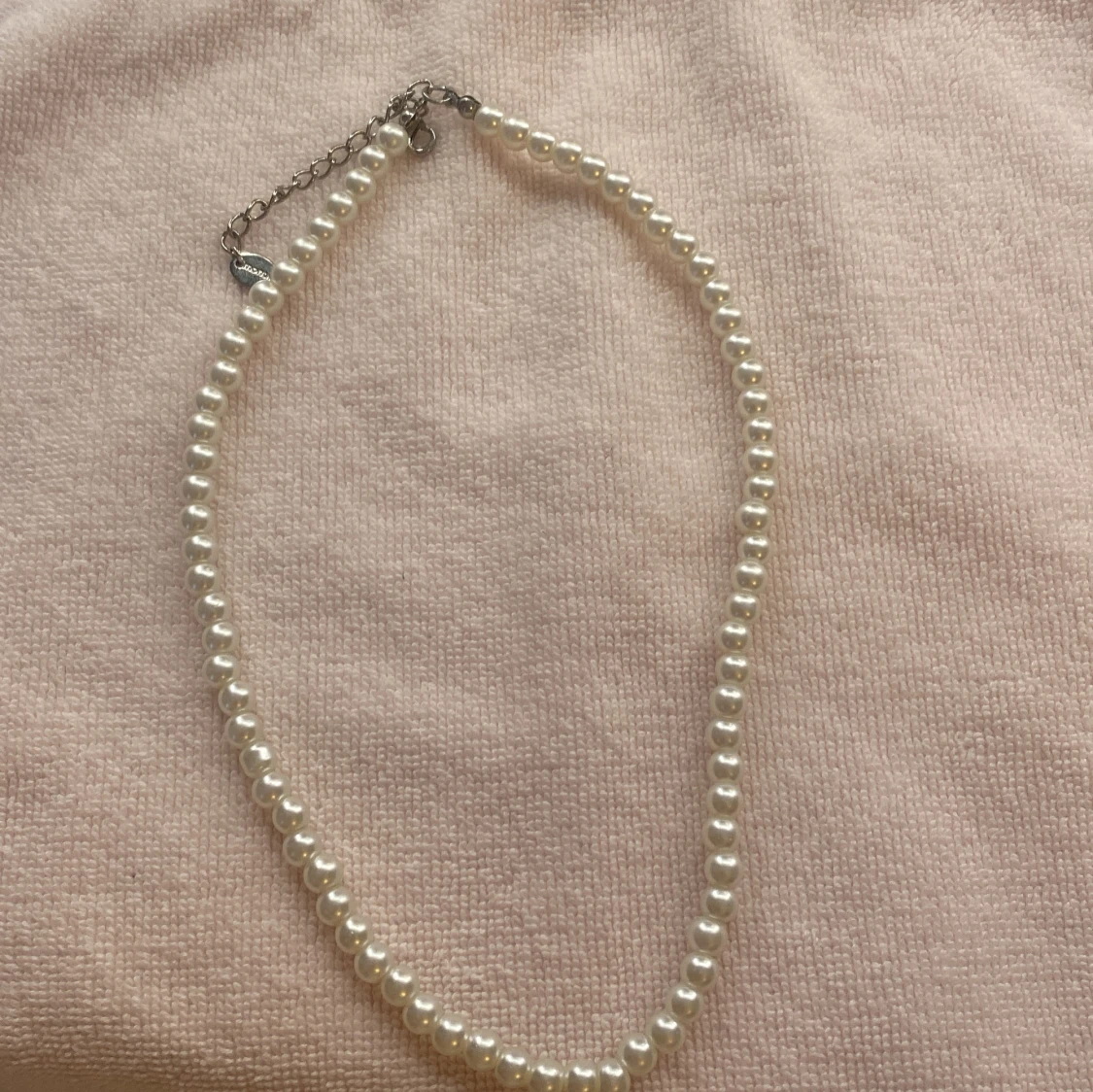 Klassiskt pärlhalsband