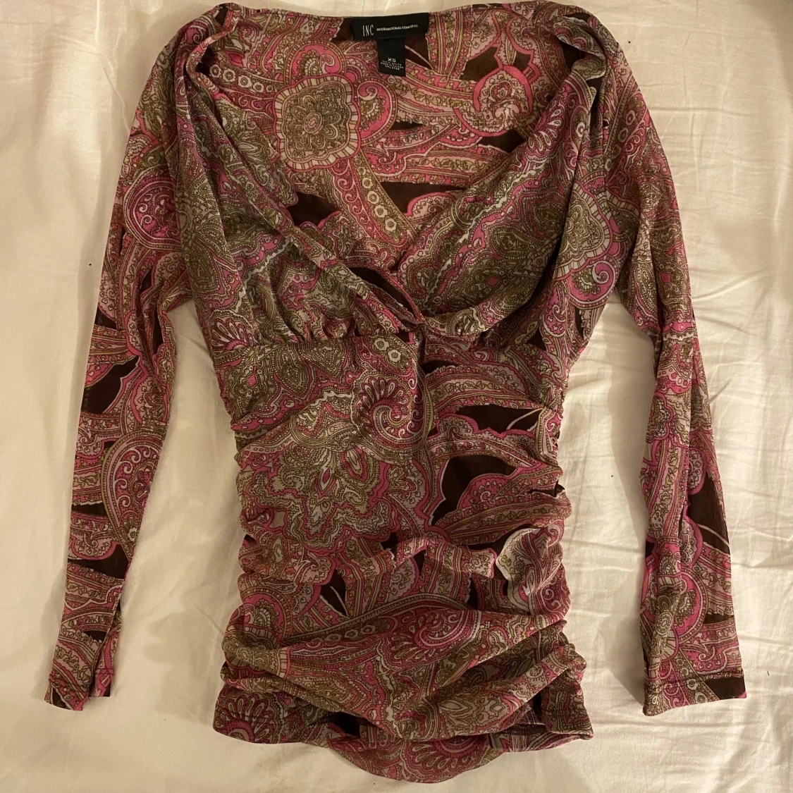 Mönstrad topp från INC - 90