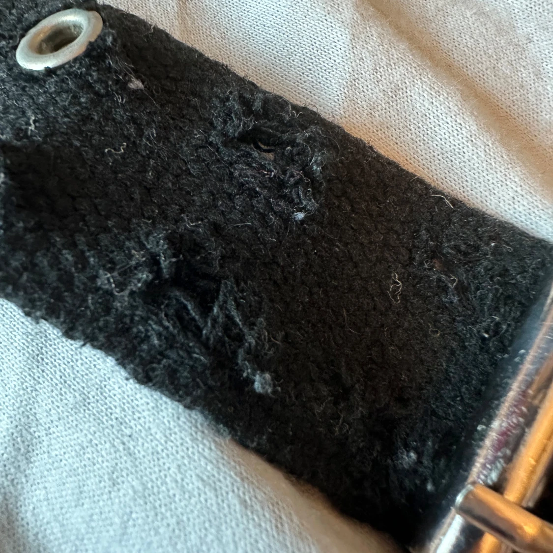 Svart Tygskärp - 92