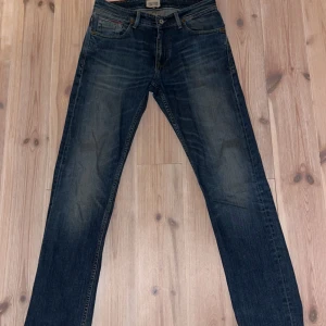 Tommy Hilfiger jeans - Tommy hilfiger jeans i väldigt bra skick
