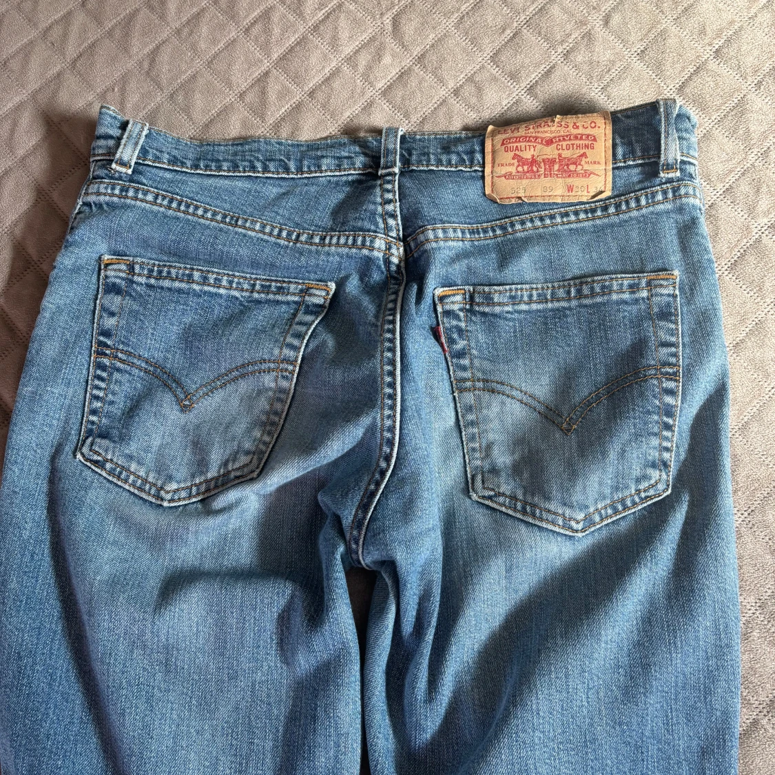 Levis low waisted jeans - 90