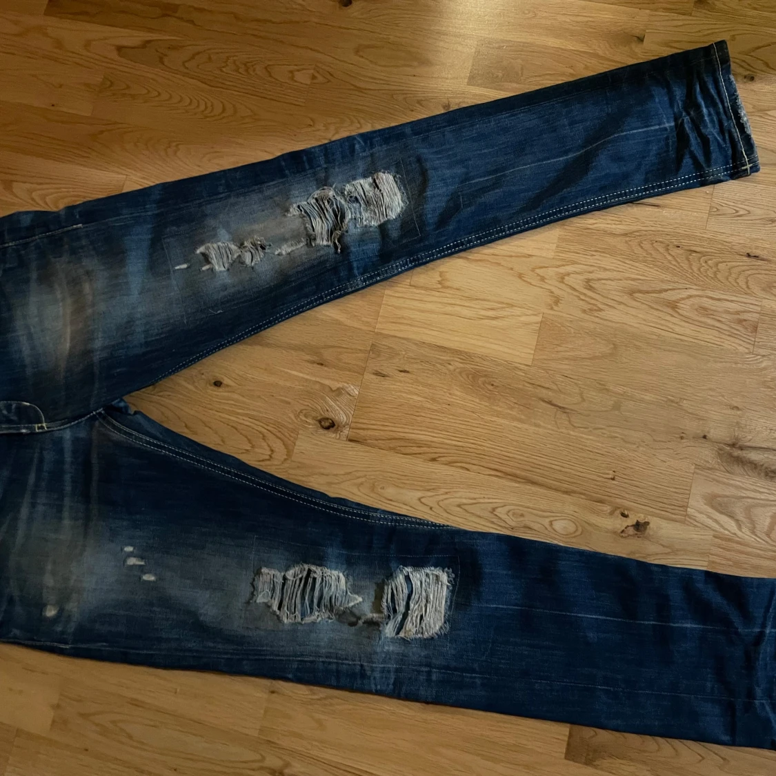 Skit feta dondup george 