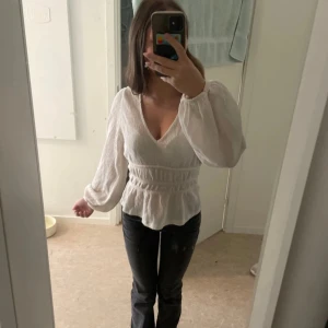 Bluse - Mycket fin Bluse i bra skick😊