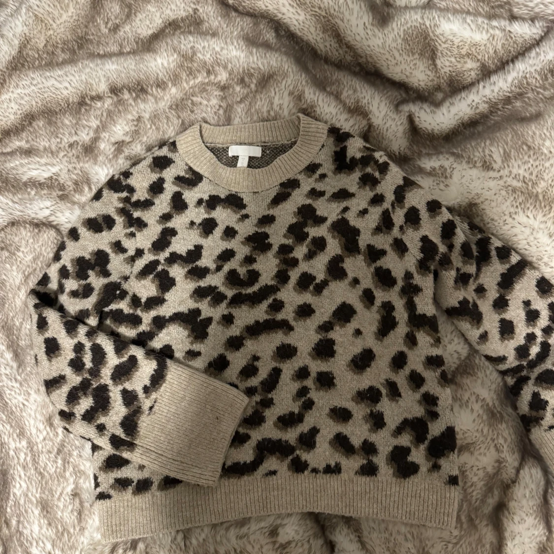 Beige leopardmönstrad tröja - 91