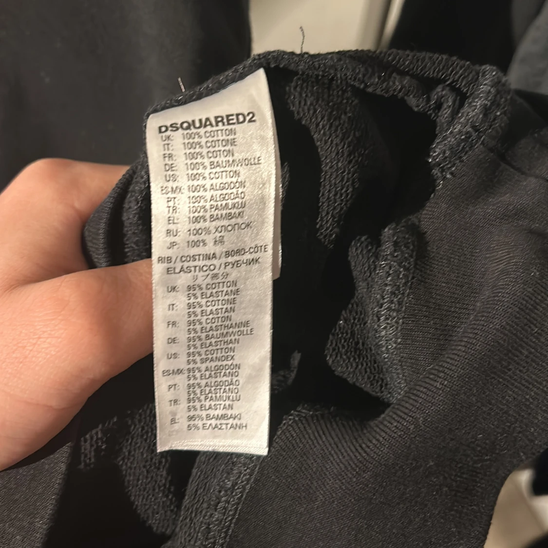 Svart långärmad tröja från Dsquared2 - 92