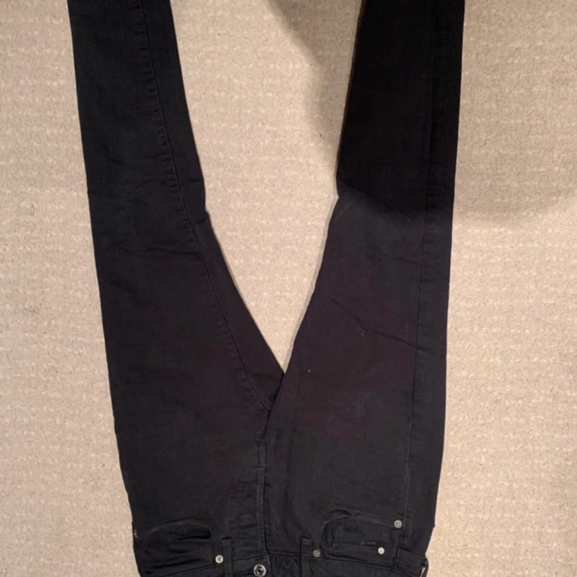 Svarta jeansbyxor - 90