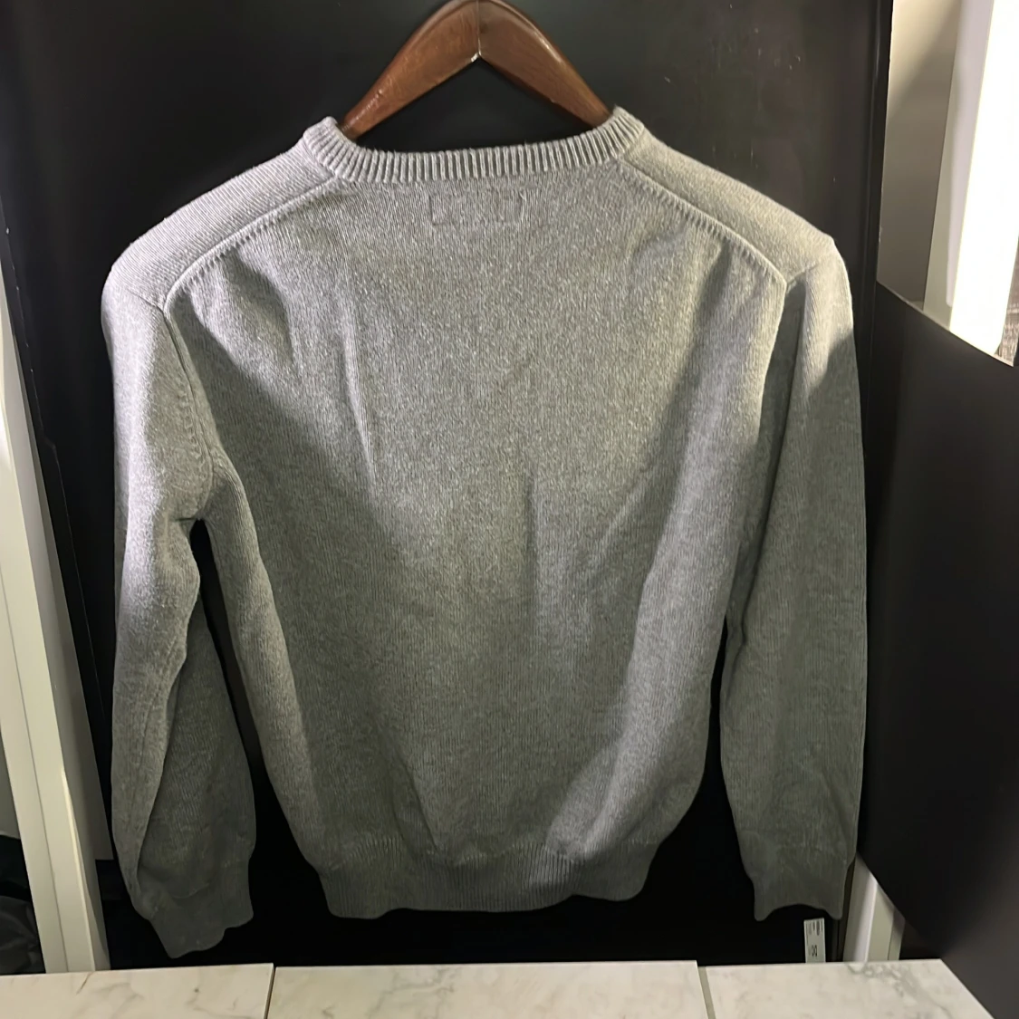 Grå tröja från GANT - 90