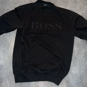 Boss sweatshirt - Storlek S