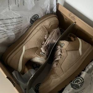 UGG Lowmel Sand (GS)  - Brand new  Available sizes: 37 | 38 | 38  For more details, send me a message
