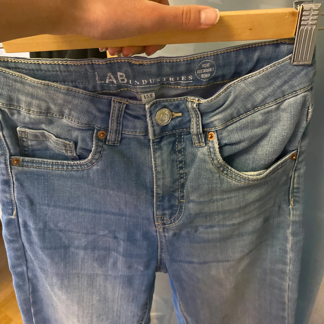 Blå jeans från Lab industries  - 91