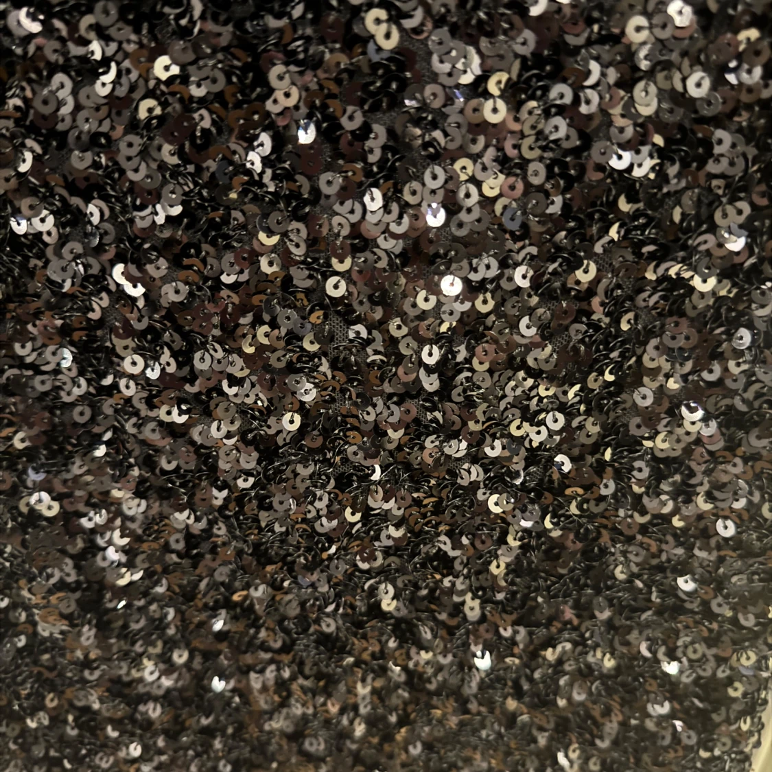 Svart paljettkjol - 91