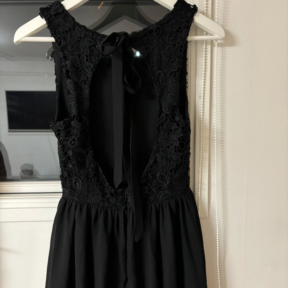 Svart klänning från Model Behaviour - 91