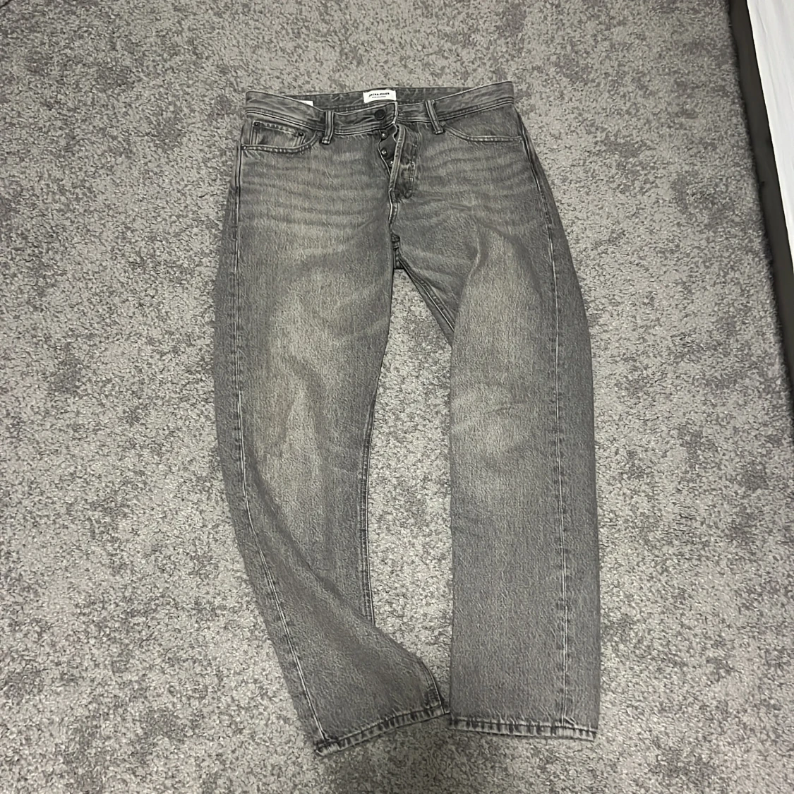 Grå jeans från Jack and jones