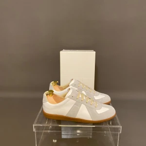 Maison margiela - Maison margiela | skick: nyskick | storlek 44eu