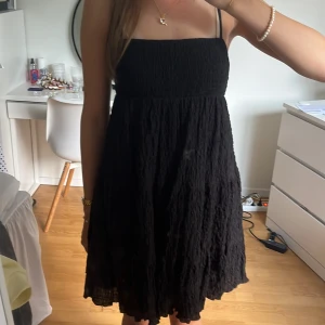 Zara klänning - As snygg klänning från zara!!! 💞💞💞 