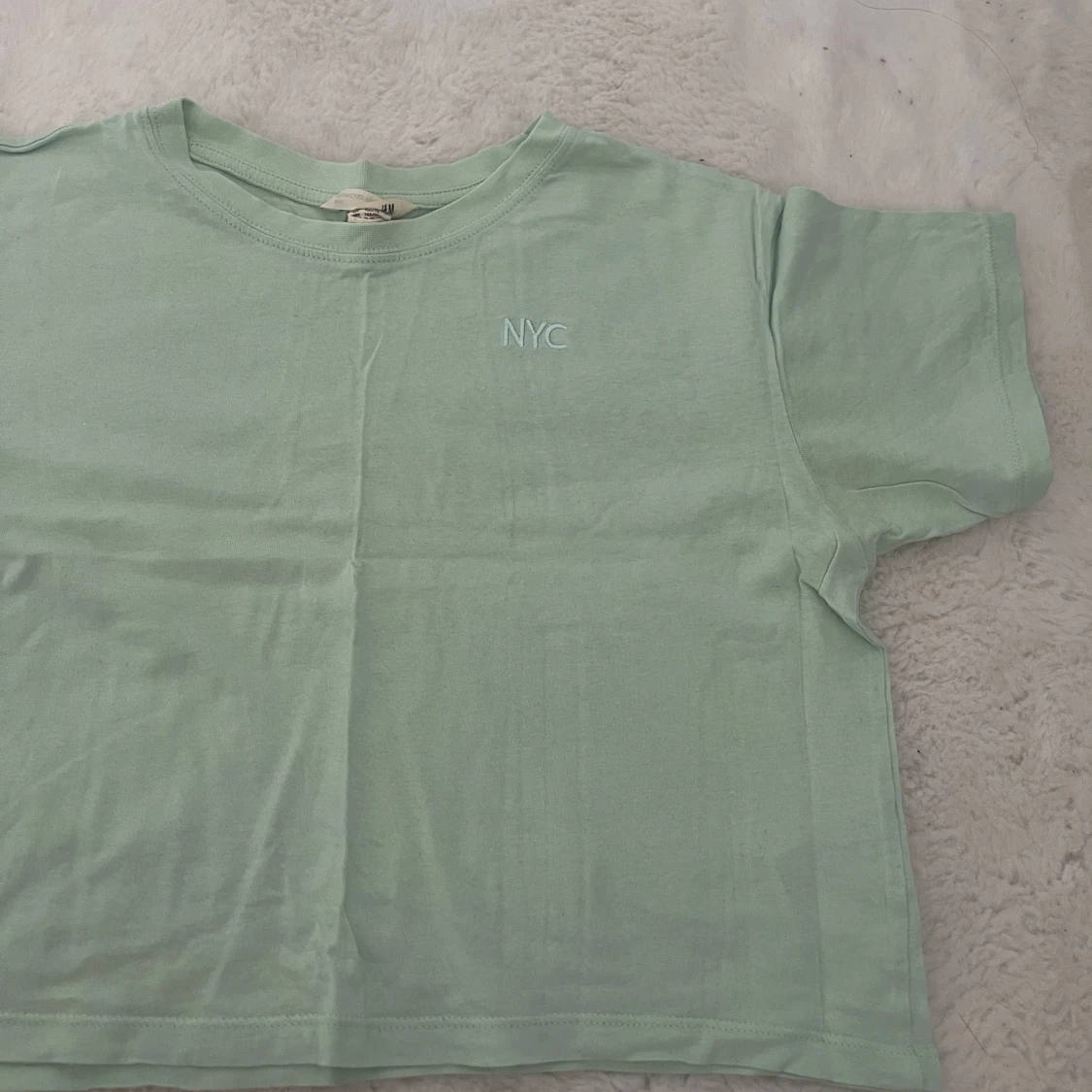 Shorts, basic tshirt - 90