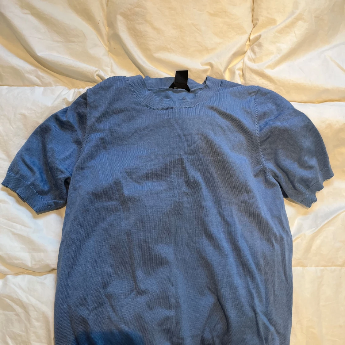 Kortärmad blå tröja från Lindex!