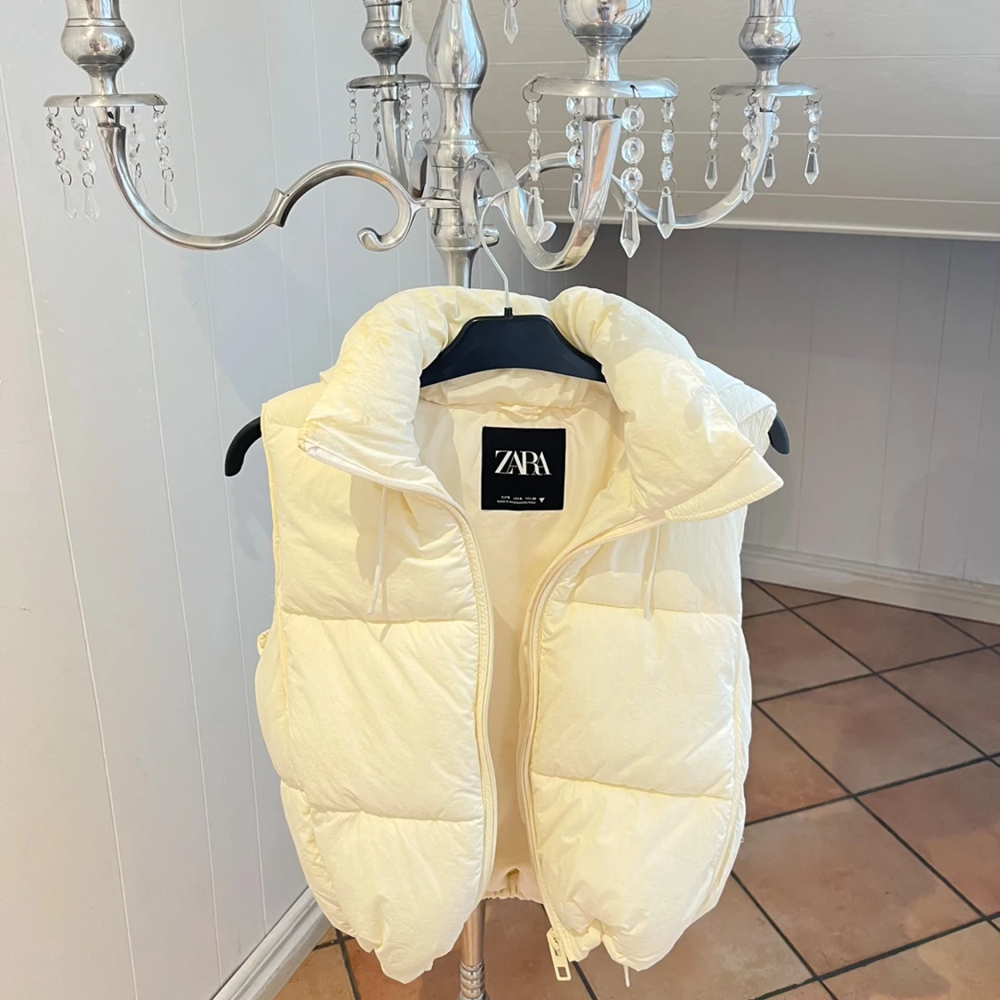 Väst i kräm från zara - 90