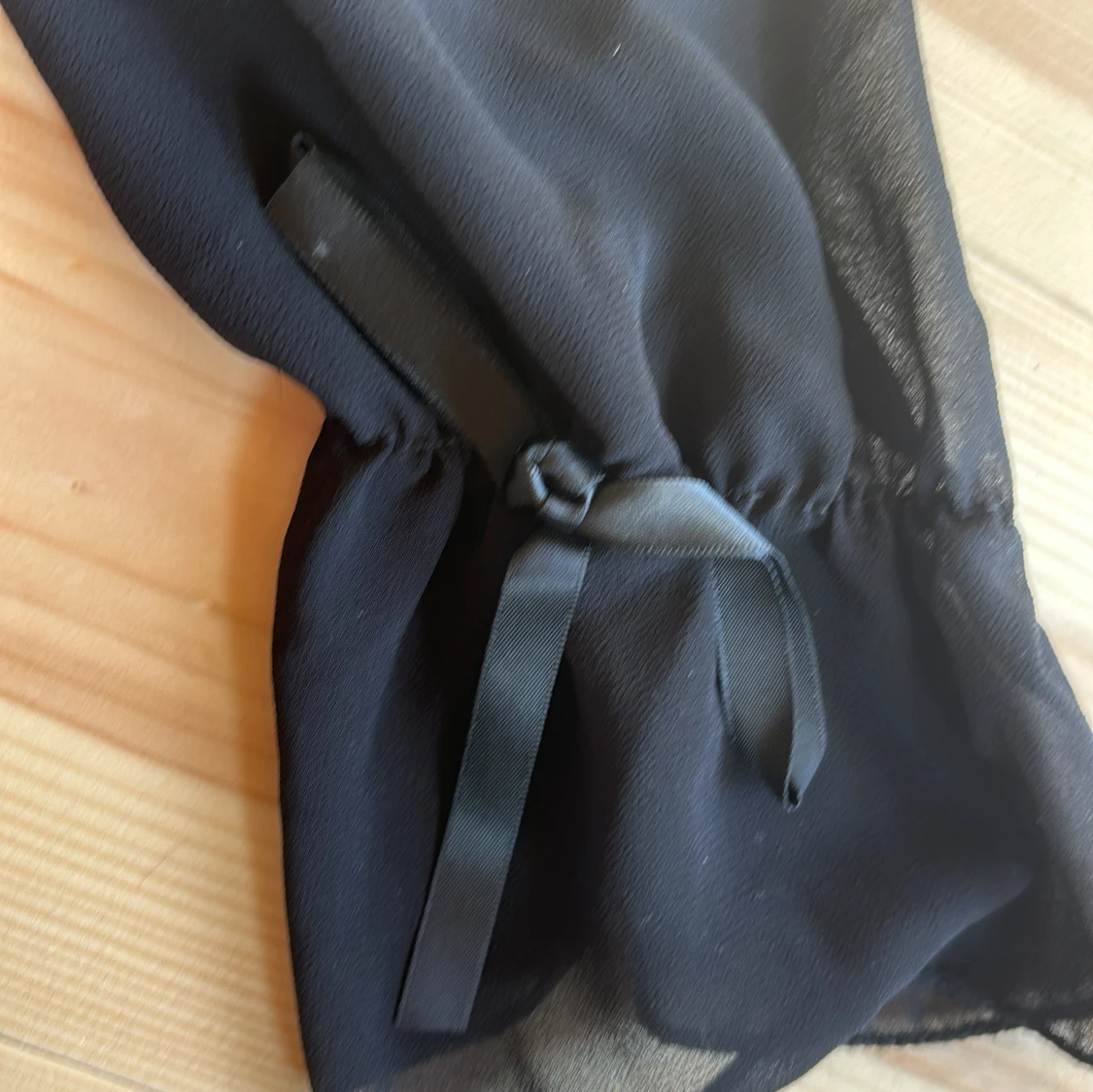 Svart topp från SHEIN - 92