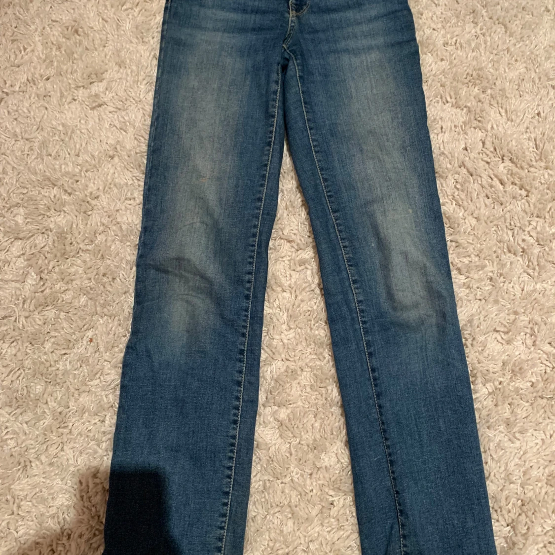 Jeans vero moda ungdom str32 längd - 92