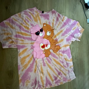 T-shirt rosa med bumbibjörnar - Bra skick