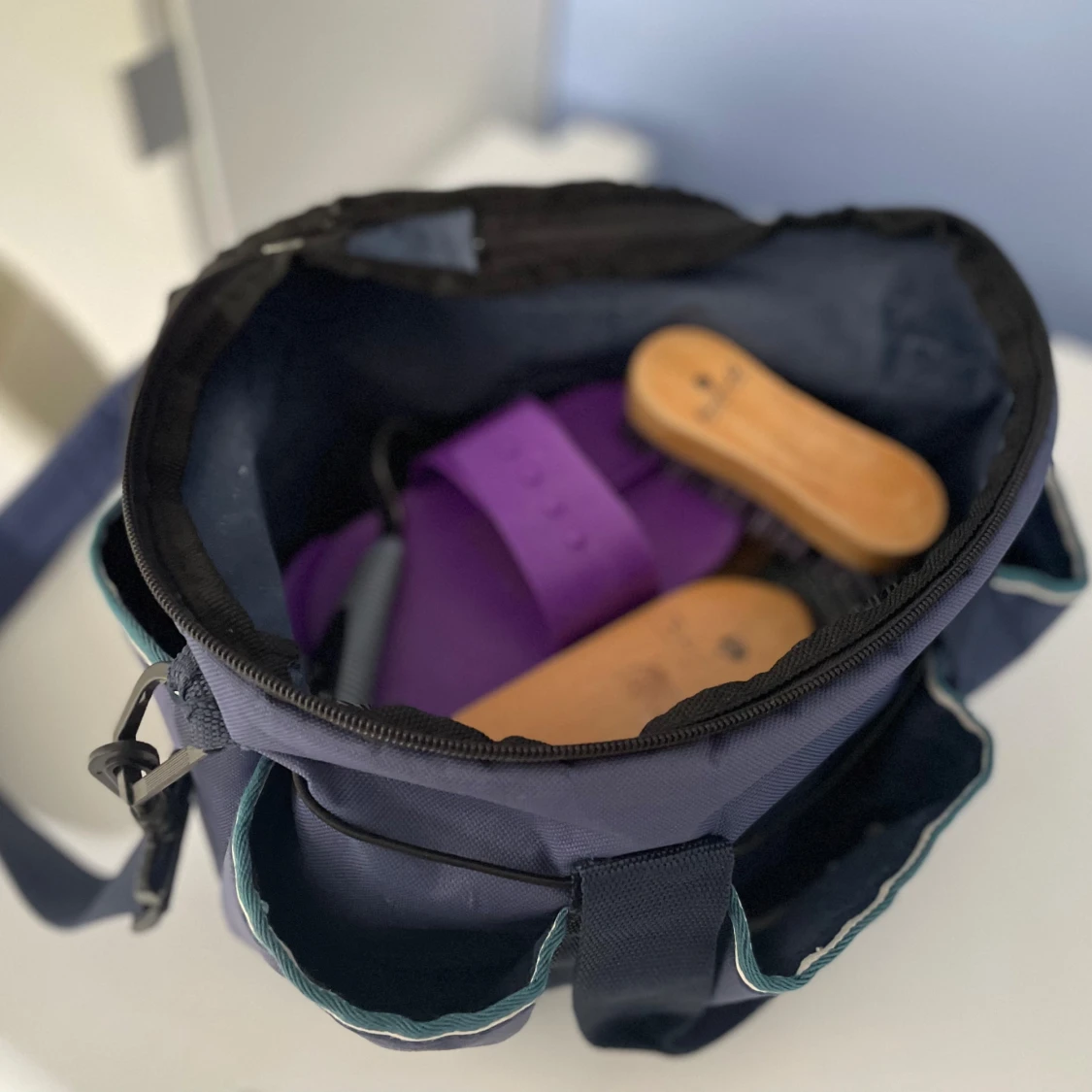 Blå axelväska från Fairfields - 93