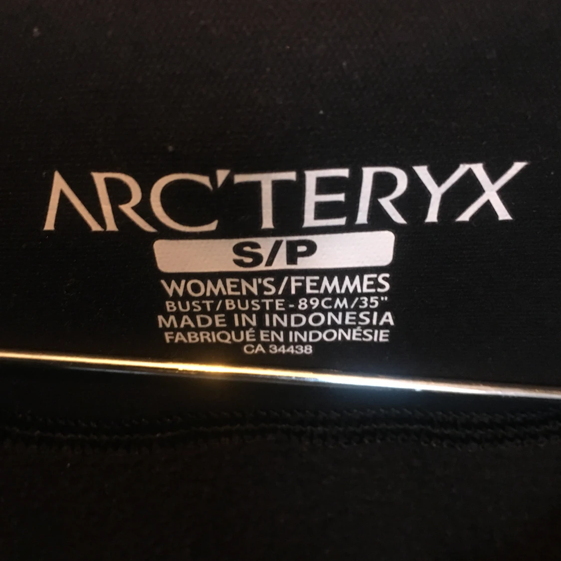 Svart jacka från Arc'teryx stl small - 2