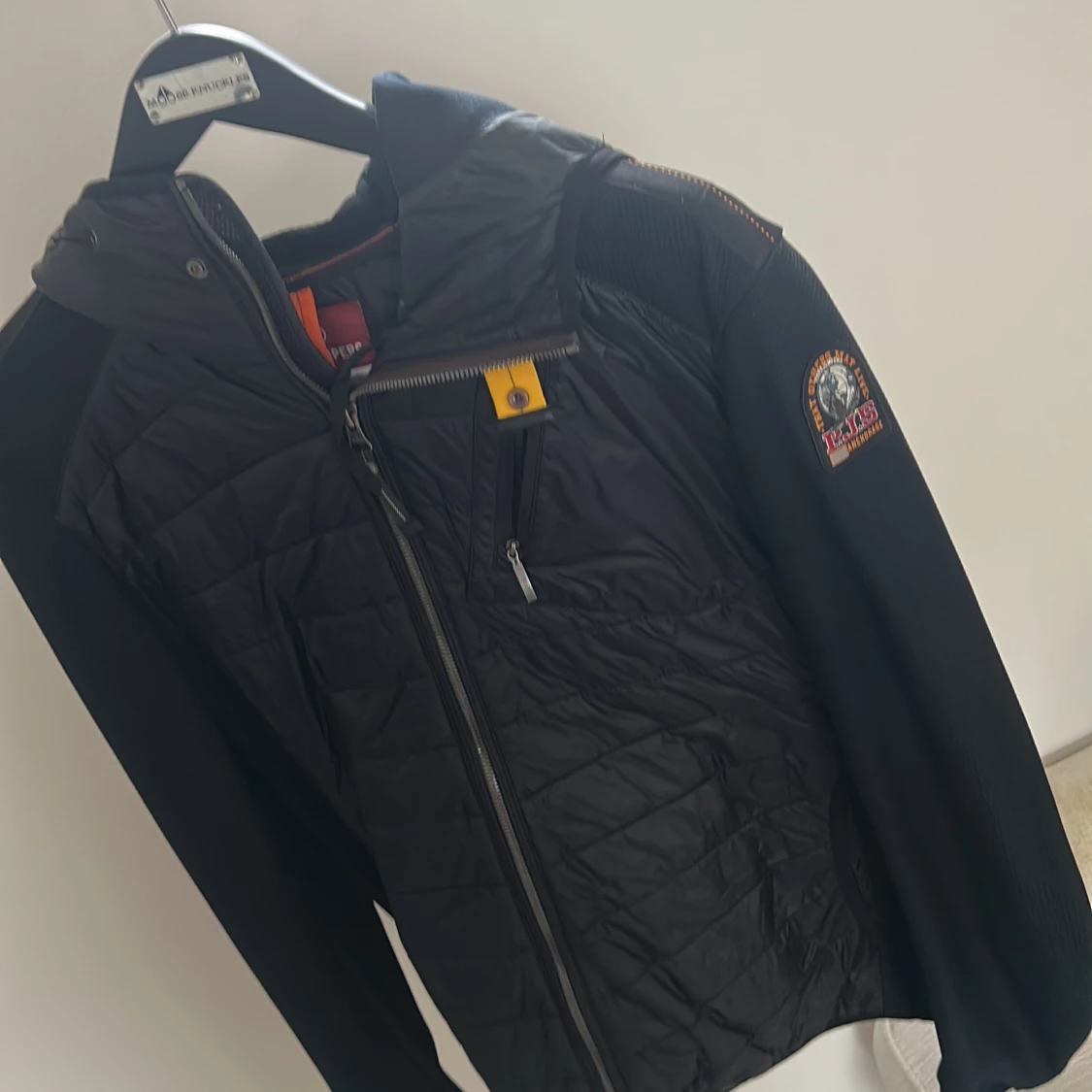 Svart jacka från Parajumpers - 1