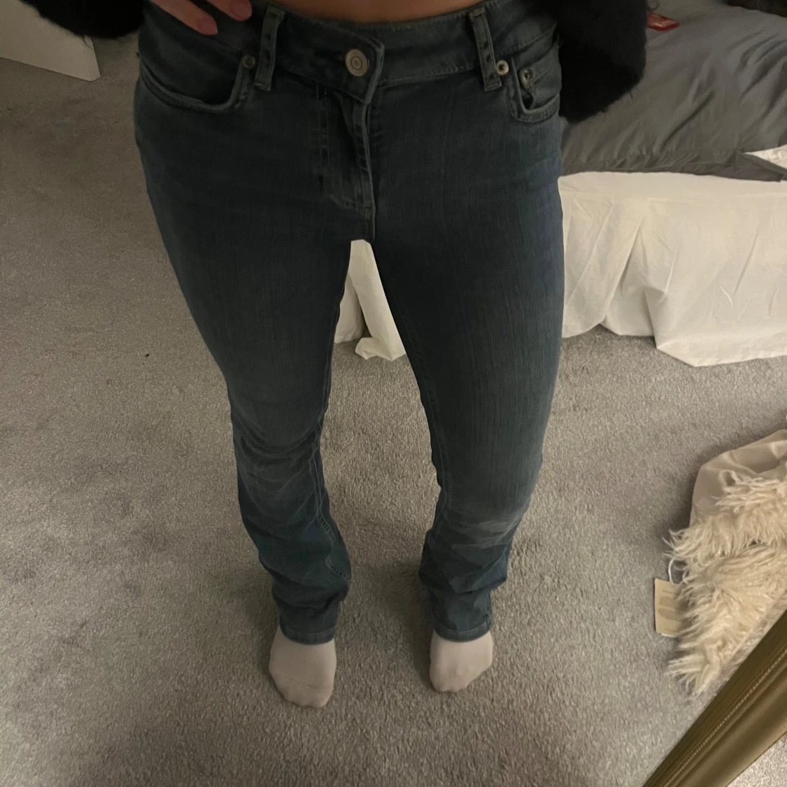 Blå jeans med bootcut - 1