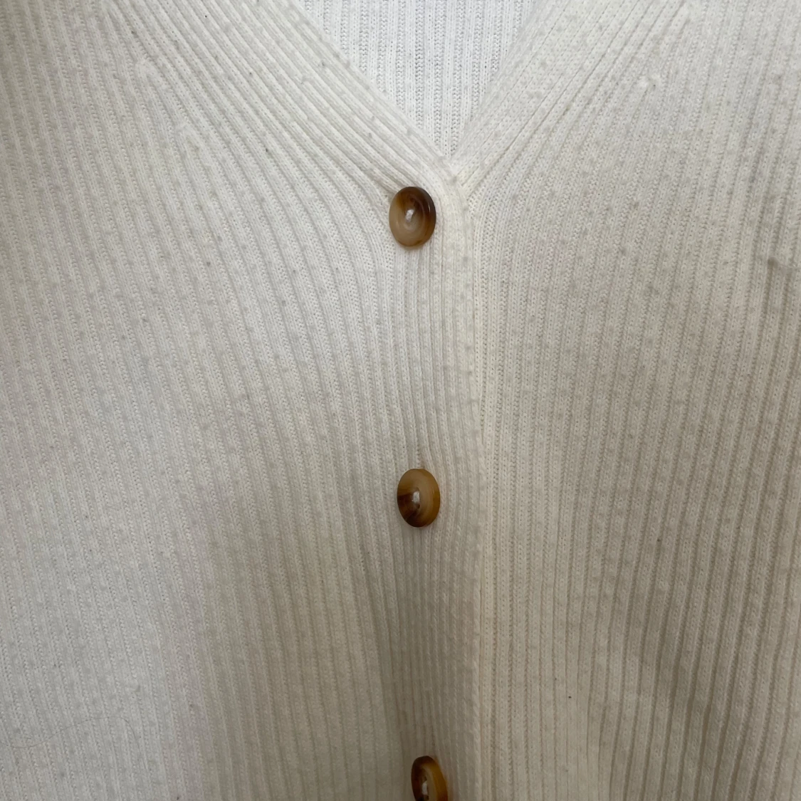 Vit ribbad kofta från Missguided - 1