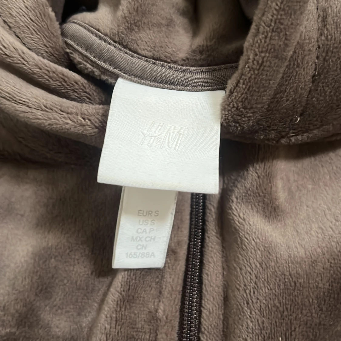 Brun fleecehoodie från H&M - 3