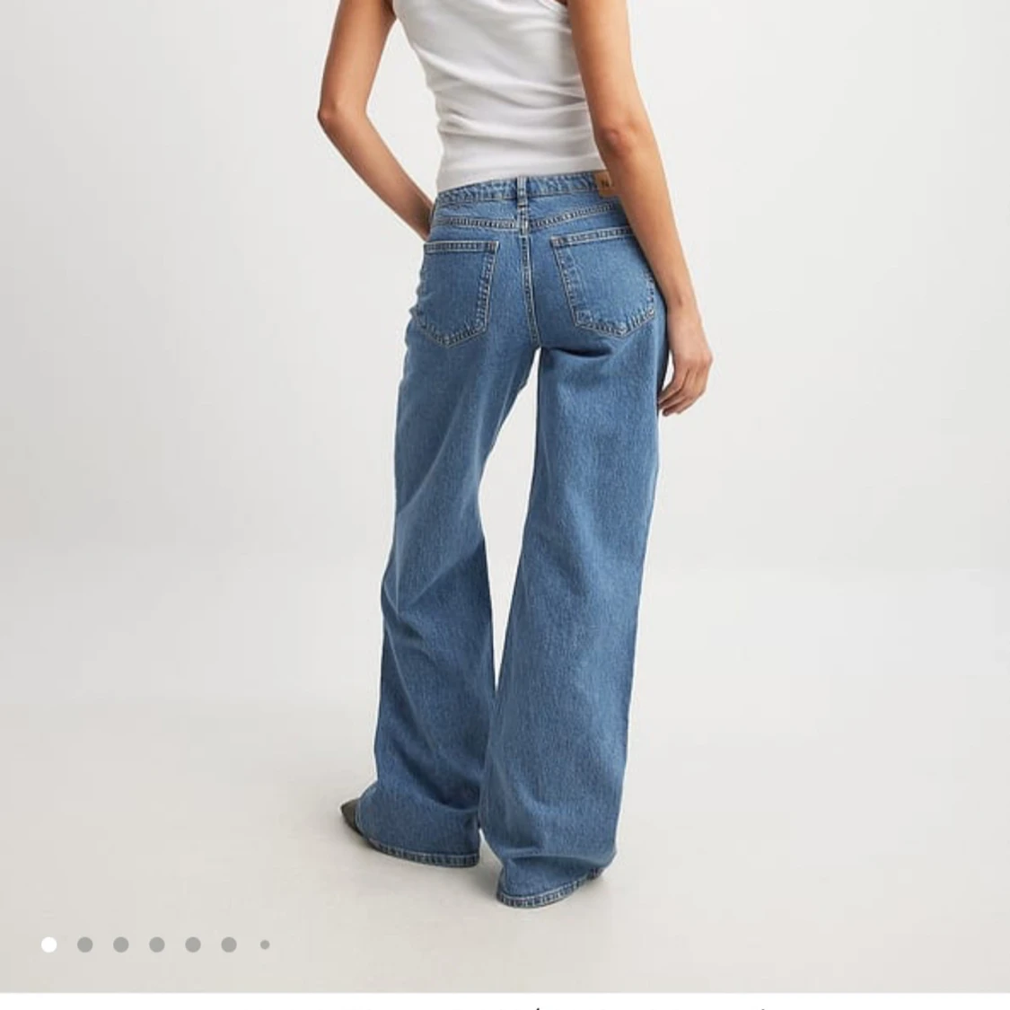 Blå wide jeans från NA-KD låg midja - 2