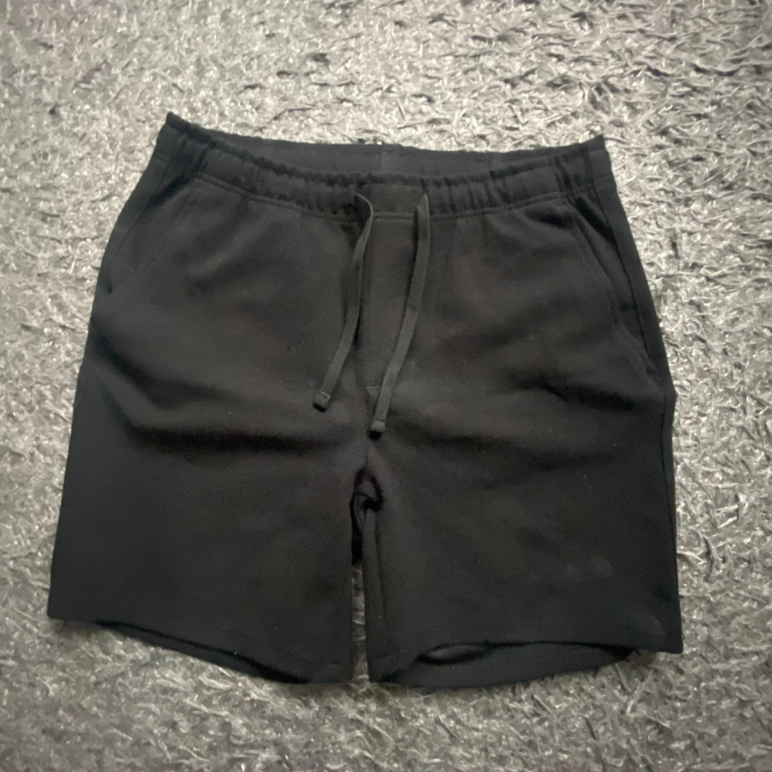 Svarta shorts från Zara med snörning