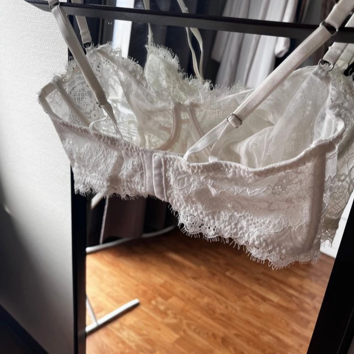 Vit spetskorsett från Ella M. - 3