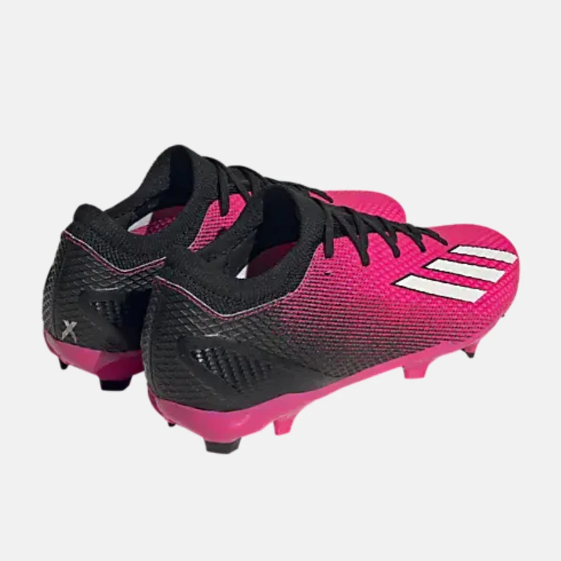 Adidas fotbollsskor i rosa och svart