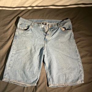 SWEET SKTBS - Mycket bra skick