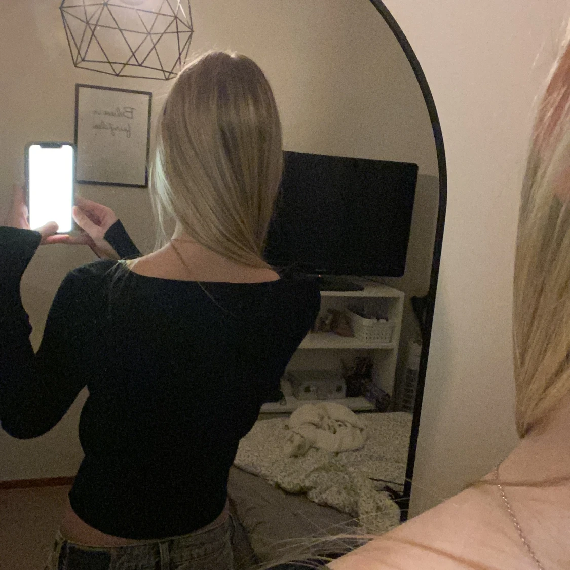 Svart ribbad topp från Gina Tricot - 1