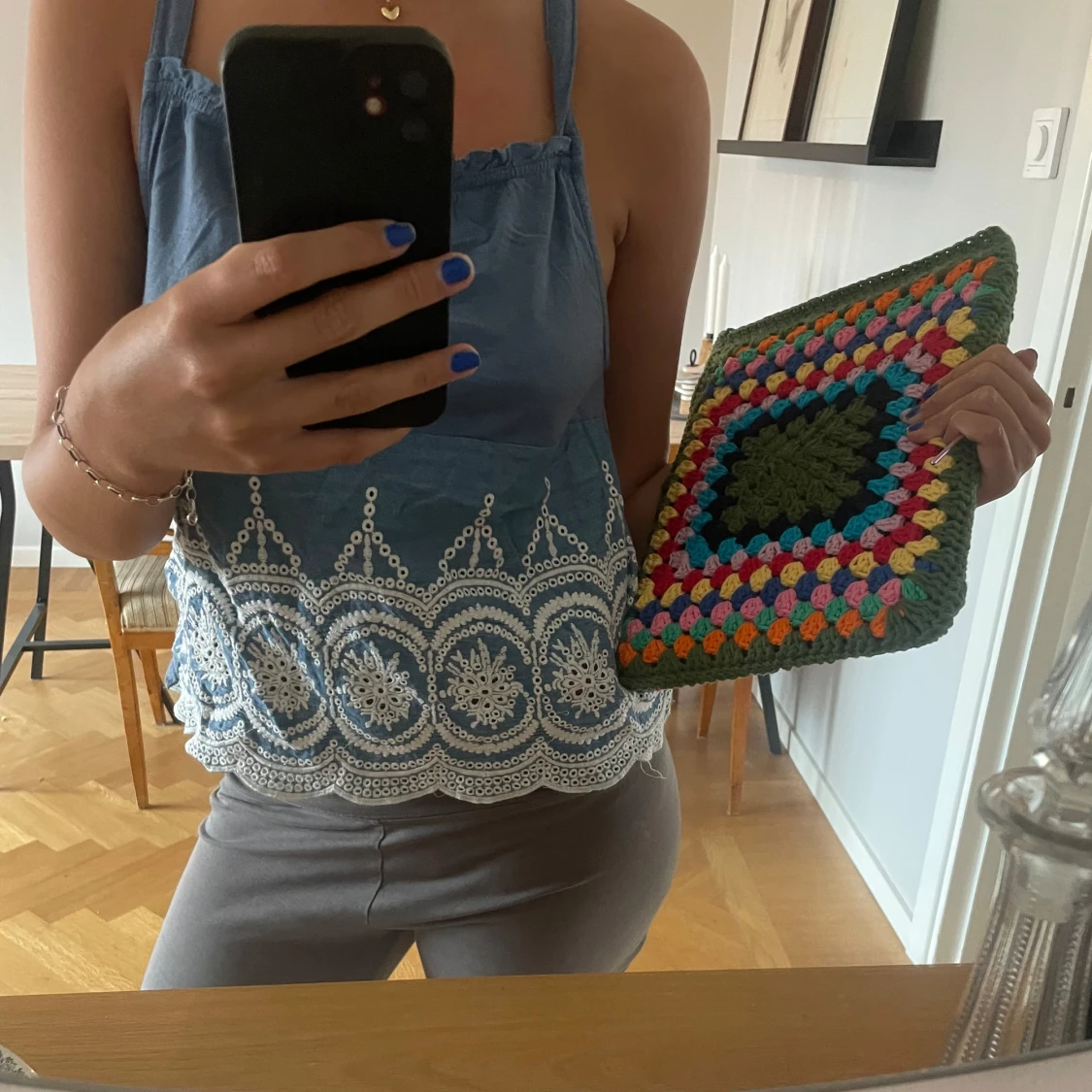 Färgglad virkad datorväska - 3