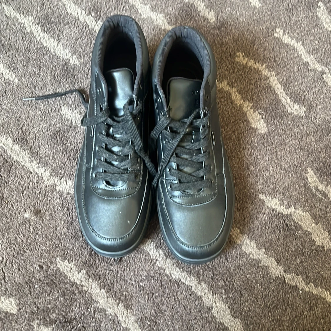 Svarta sneakers från Deakins - 3