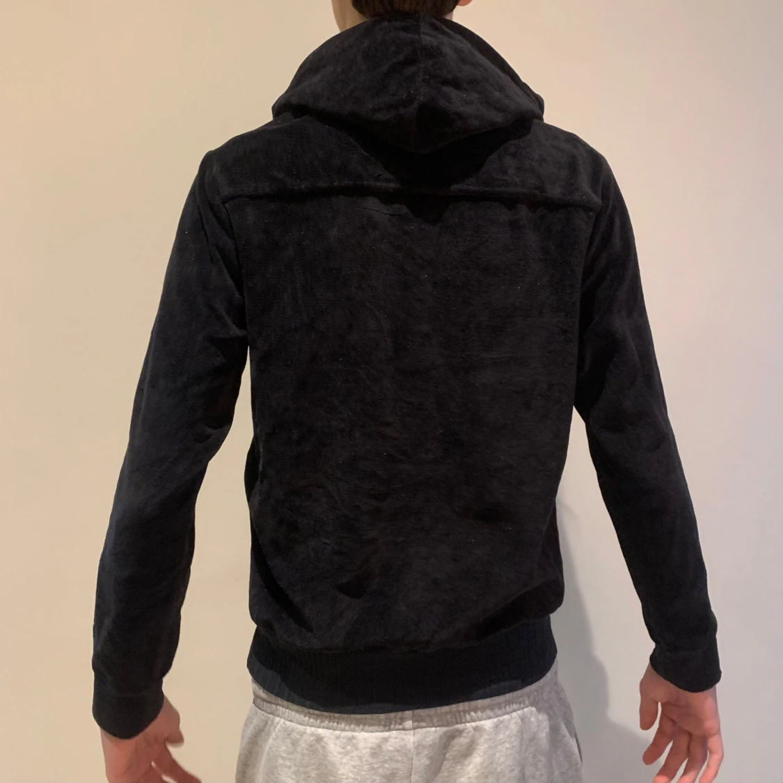 Svart Limitato hoodie - 1
