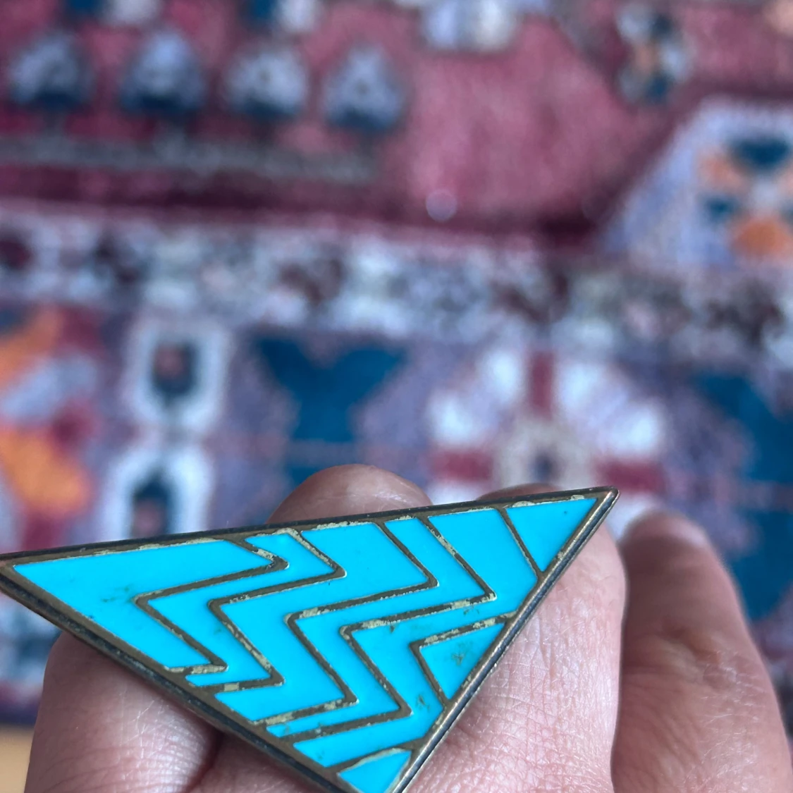 Turkos trekantig statementring