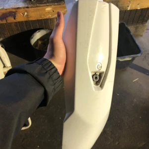 Framkåpa Derbi Senda - Säljer då min framkåpa som passar till derbi modellera. Själv suttit på en Derbi Senda Xtreme 2015. 