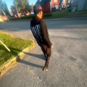 amiri hoodie - Har använt den två gånger 