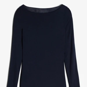 Intimisimi tröja - Jätte fin intimisimi tröja som inte kommer till användning 