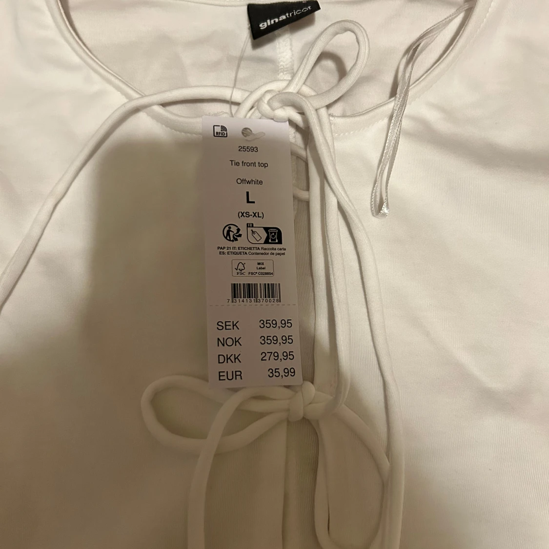 Vit långärmad topp med snörning Gina Tricot - 2