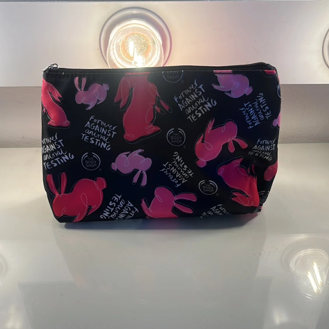 Svart necessär, the body shop