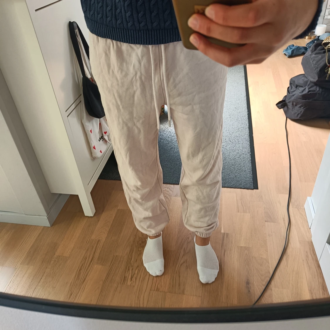 Ljusrosa mjukisbyxor med snörning