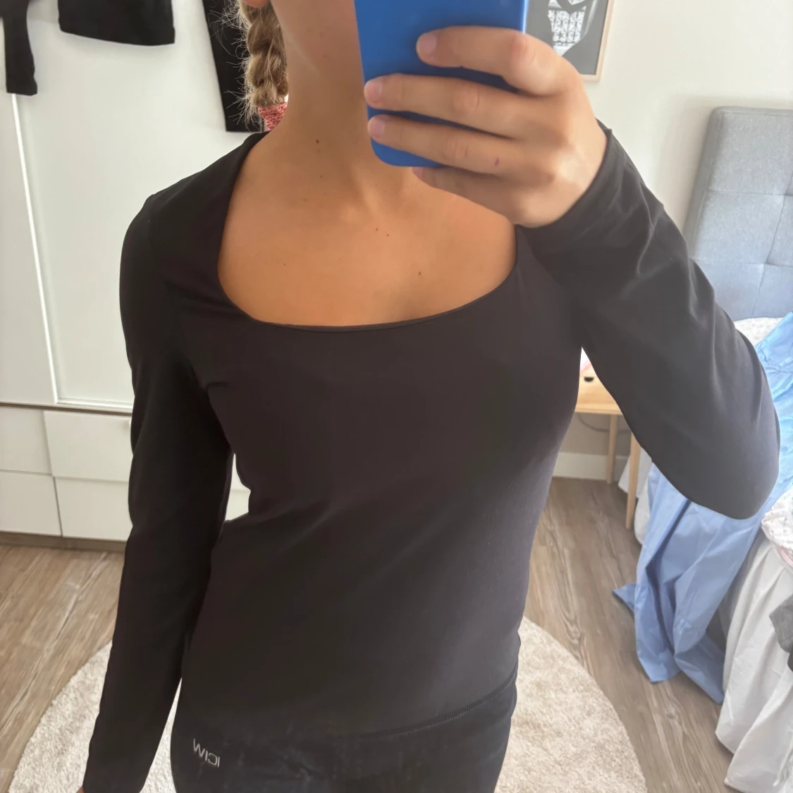 Svart långärmad topp från H&M - 1