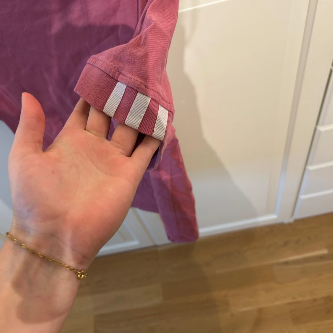 Rosa vintage t-shirt från Adidas - 2